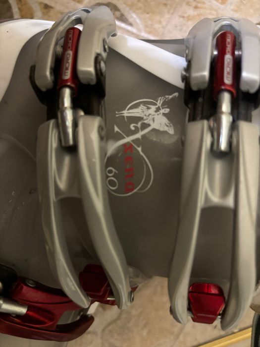 Женски ски обувки  Rossignol с пух 38.5/24.5