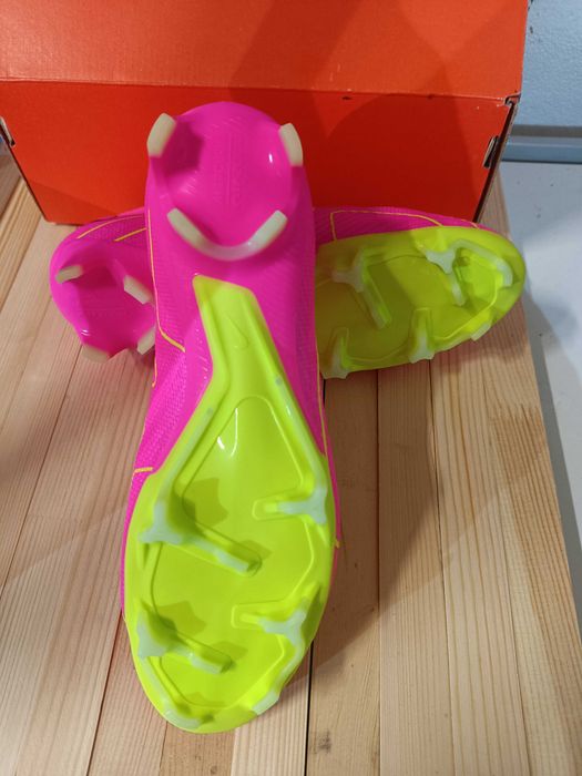 Футболни обувки Nike