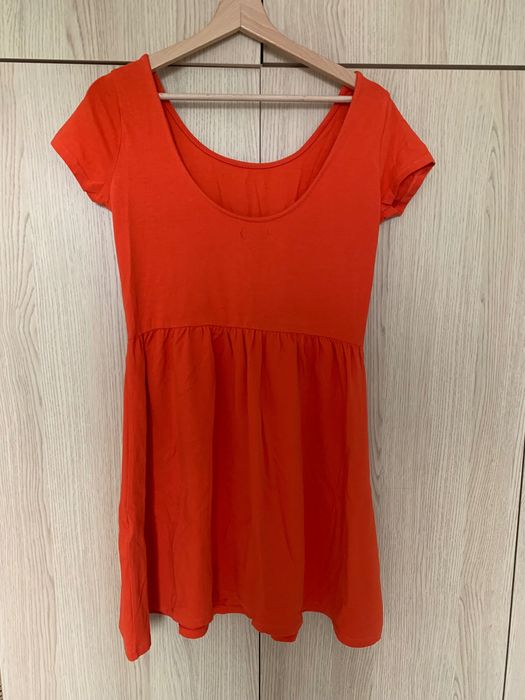 Оранжева лека рокля Reserved