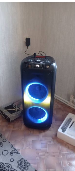 Колонка новая мощная