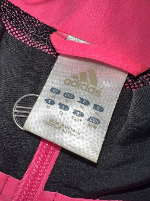 Adidas анцунг размер М или 40 номер