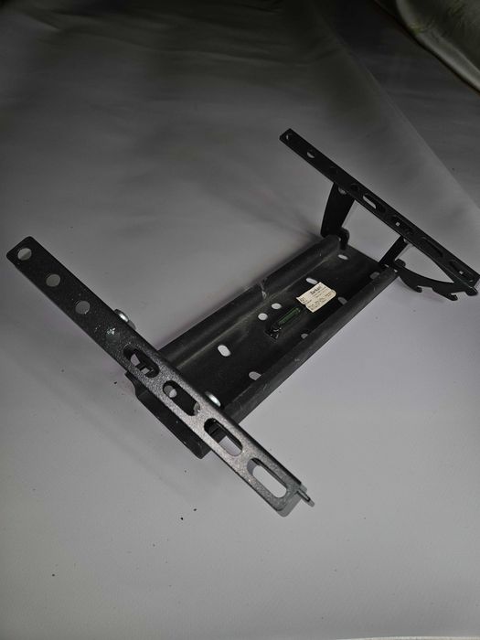 Кронштейн крепление под телевизор на стену