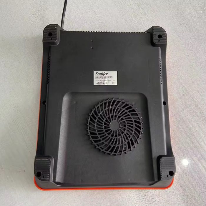 Доставка! Индукционная плита Sonifer SF-3047