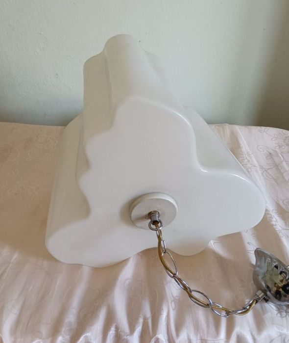 Люстры для разных комнат, 3 вида.