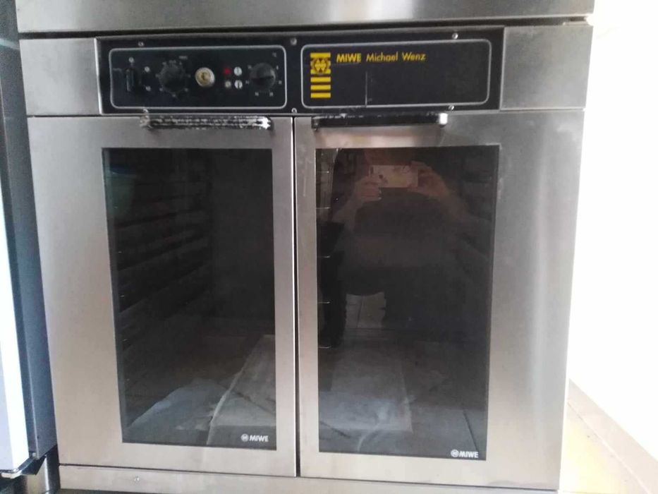 Конвектомат MIWE AEROMAT  с втасвател и пароуловител