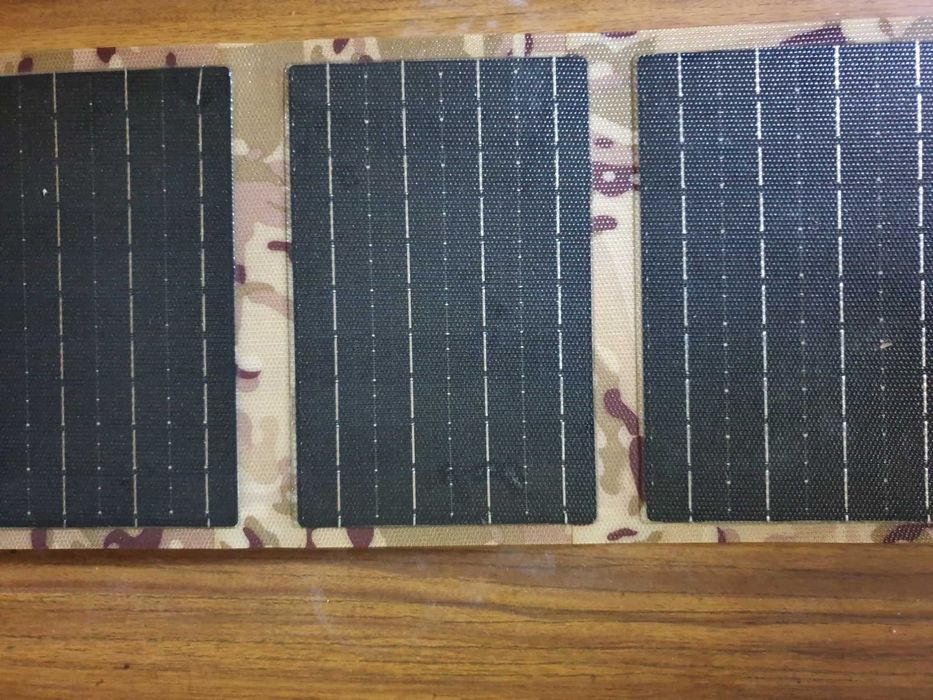 Солнечная панель,встроеный повербанк