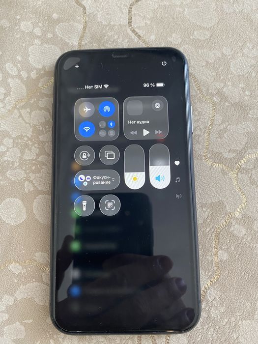 Айфон 11, на 128 Гб