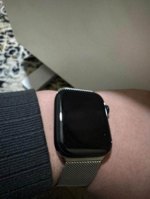 Apple watch OS модель SE