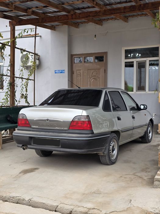 Нексия1 машинаси 2005