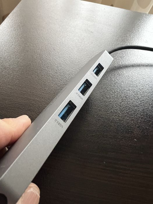 Hub хъб за Mac windows .Нов !