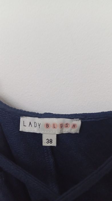 Дамски рокли, р-р 36 и 38