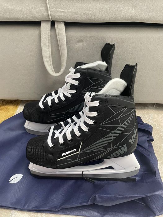 Коньки для фигурного катания