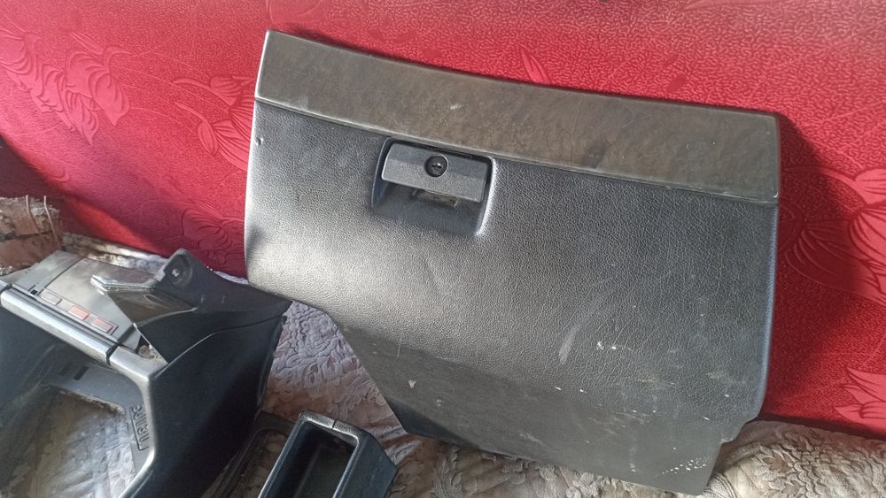 Обшивки на БМВ Е34