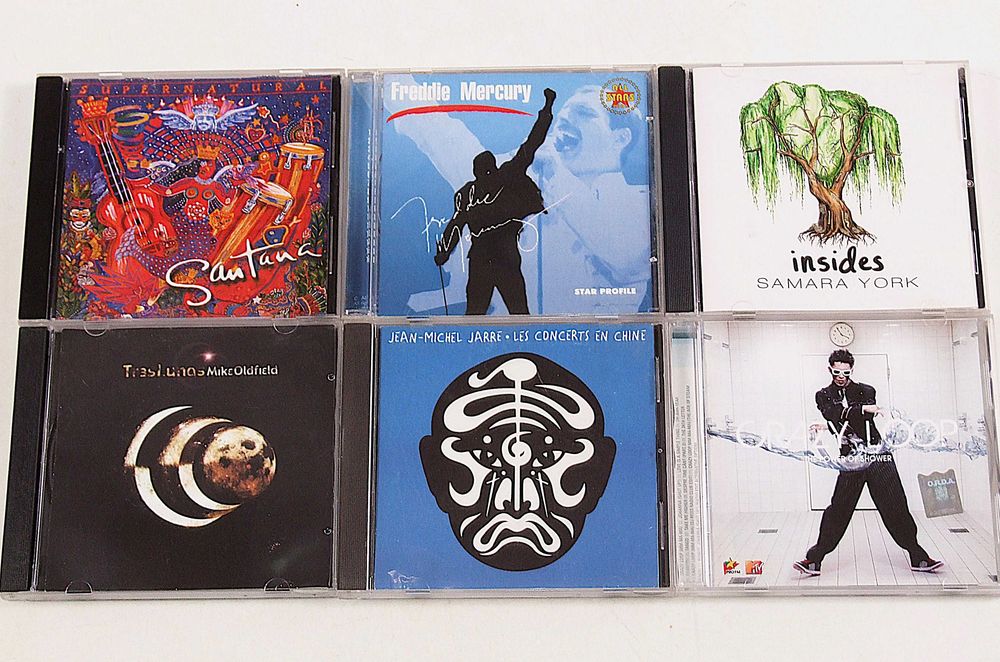 LOT 1: CD-uri impecabile cu muzica internationala, etc. 8 seturi, pret/set in descriere !