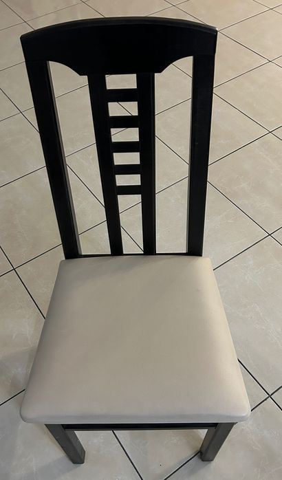 Scaune elegante