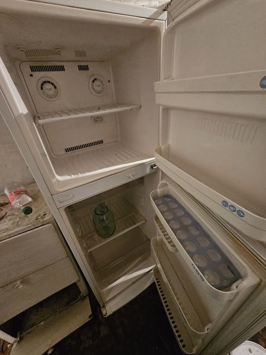 Срочно продам холодильник