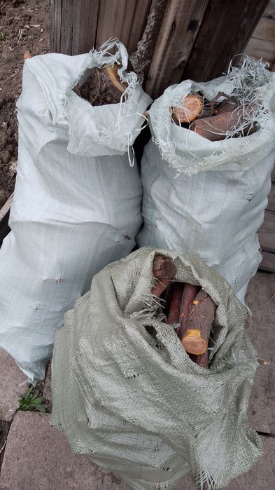 Дрова мешками пиленные