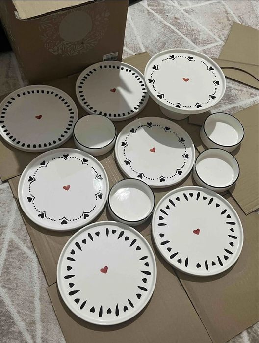 Комплект чинии 11броя