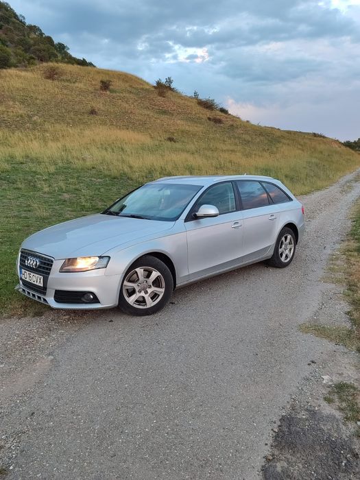 Vând audi A4 b8 2009