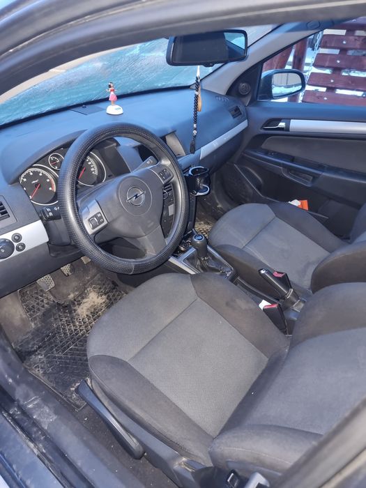 Opel astra h 1.7 cdti