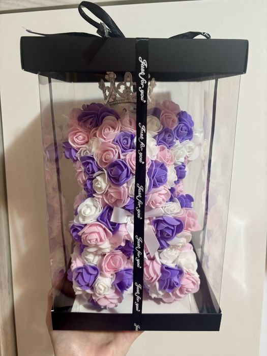 Ursulet din trandafiri de spuma