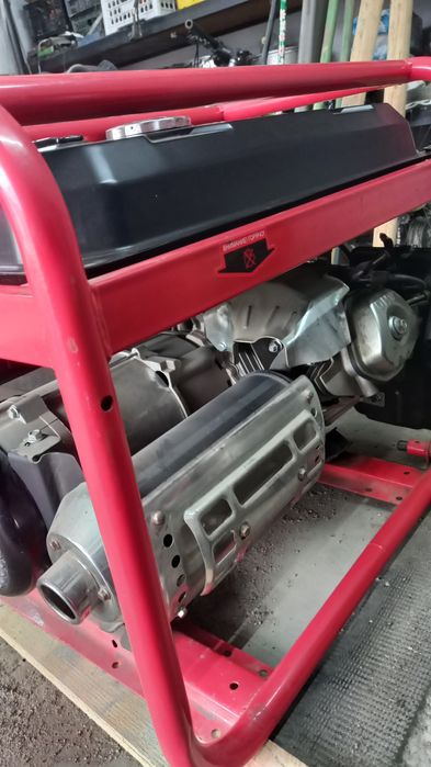 Бензиновый генератор 6.0 кВт