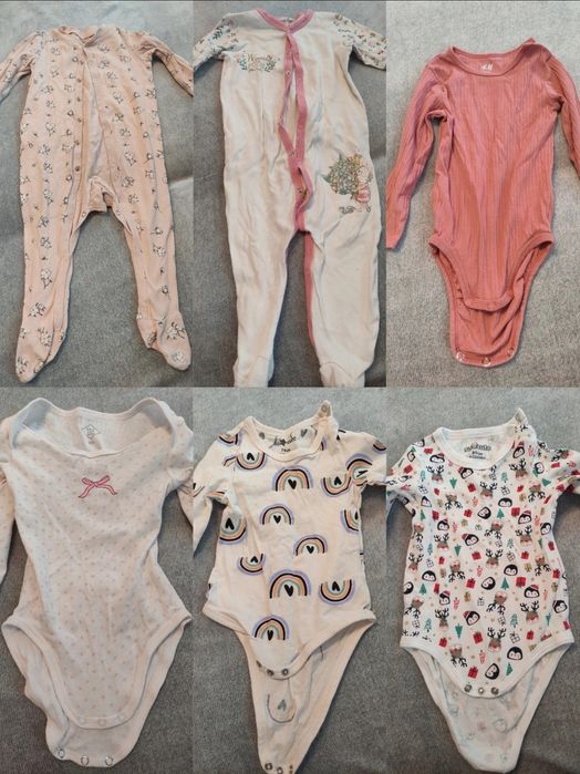 Lot format din 2 pijamale si 4 bady 74-80 fete