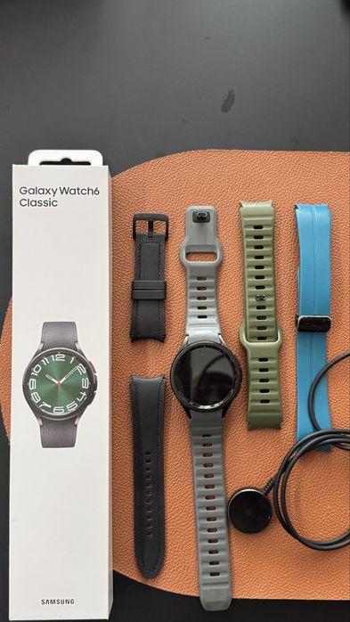 Смарт часовник Samsung watch 6 47 mm.