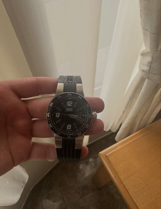 Часовник Oris f1