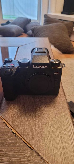 фотоапарат Panasonic Lumix G9 II - нов от Германия