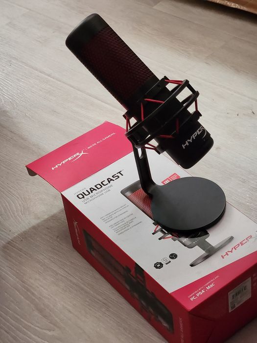 Игровой микрофон или для стримов HyperX QuadCast