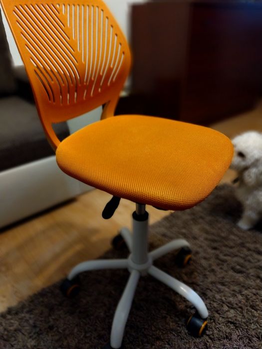 Scaun de birou pentru copii