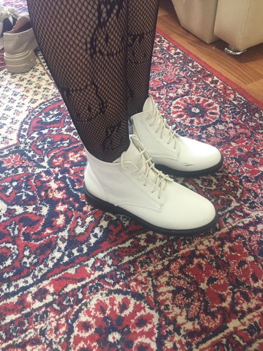 Белые ботиночки