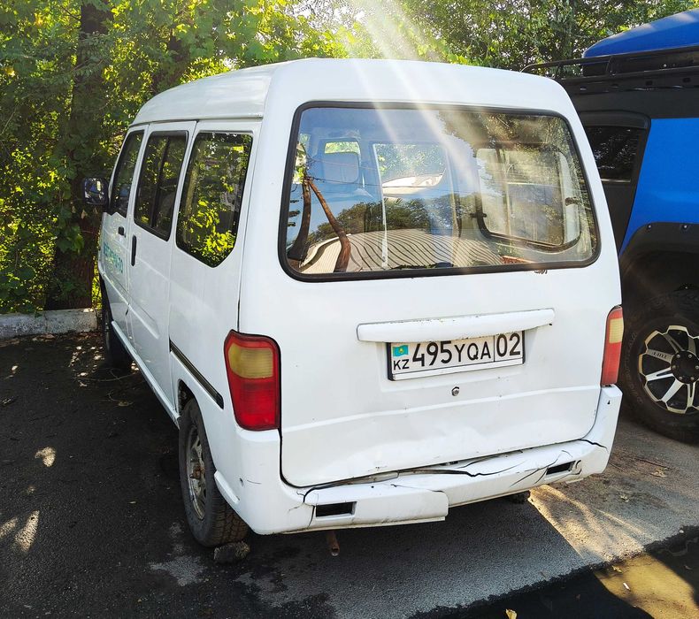 микроавтобус Wuling Sunshine