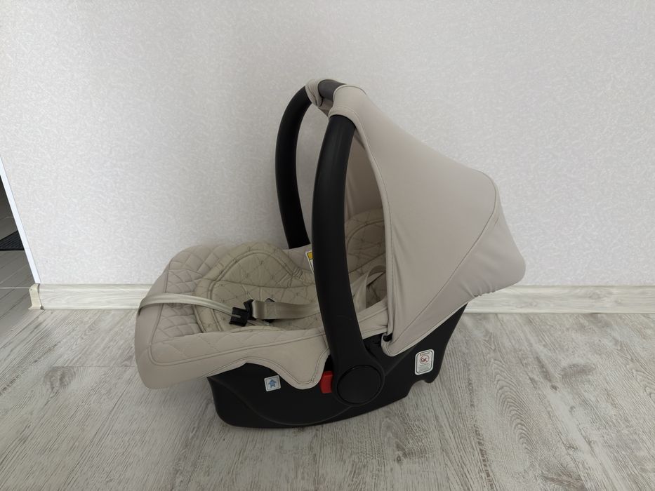 Продам автолюльку