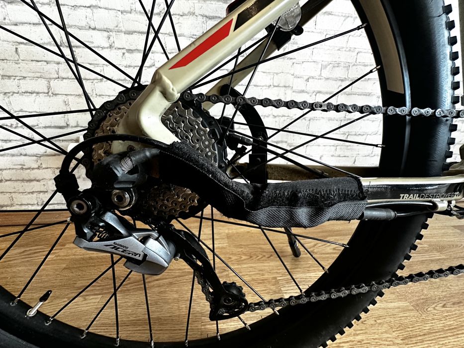 Vând Bicicletă electrică Eze Go Trail Destroyer.