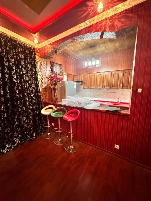 4/1/2 100м2 Мирзо Улугбекский район ор-р ул Измайлова Старт Стадион