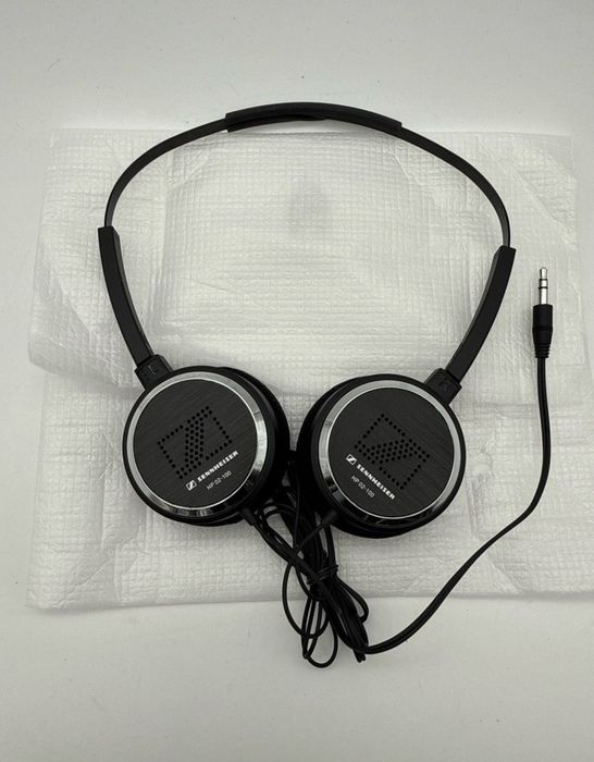 Нови слушалки Sennheiser