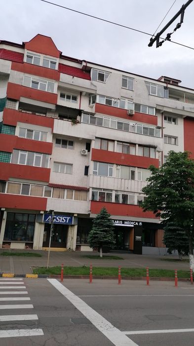 Vând apartament 2 camere decomandat