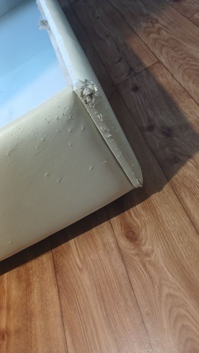 Двуспальная кровать