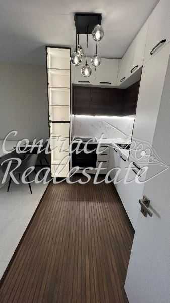 Дава се под наем Двустаен апартамент в Варна, Победа - 50 кв.м за 612 € - Снимка #1