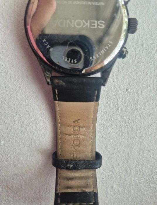 Ceas Sekonda purtat