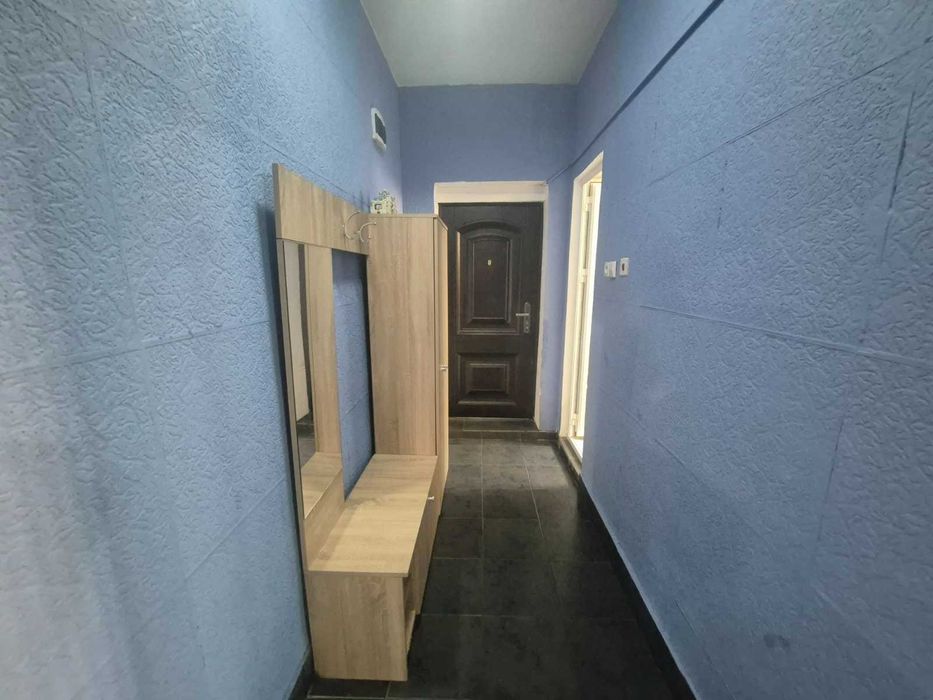 Продава се Тристаен апартамент в Плевен, Сторгозия - 76 кв.м за 889 €/кв.м - Снимка #9