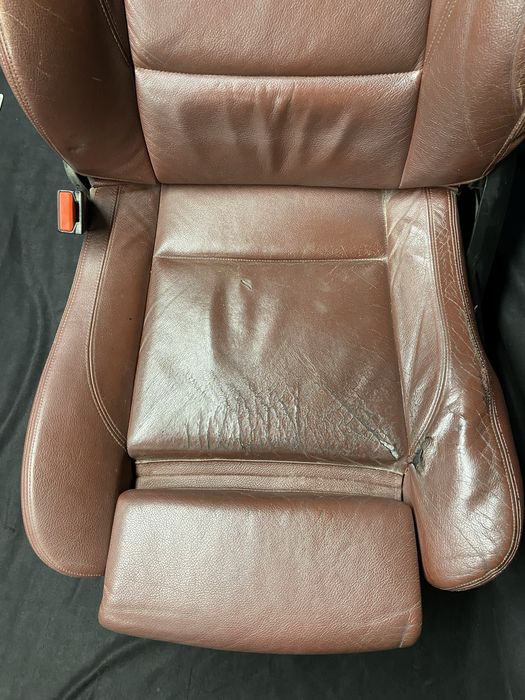 Retapițare Scaune Auto | Recondiționare Piele Originală | Reparații Tapițerie Auto