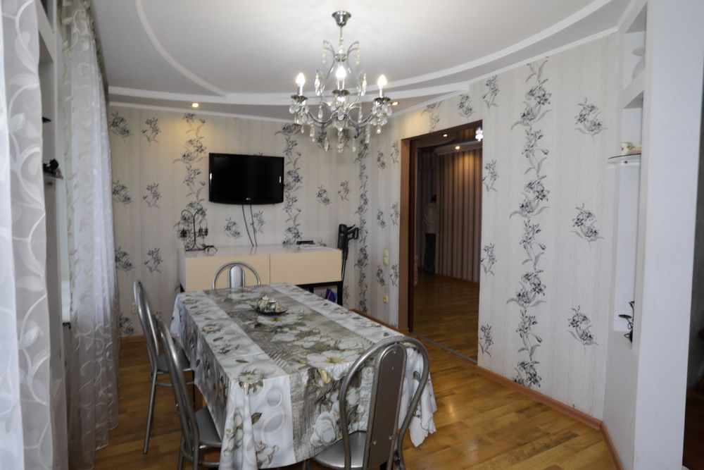 3- комнатная 80 кв.м.