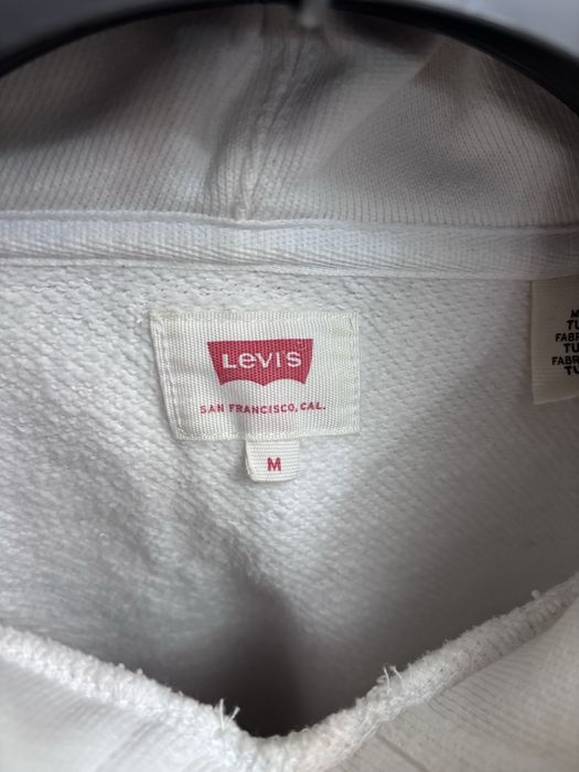 Продам толстовку Levi’s