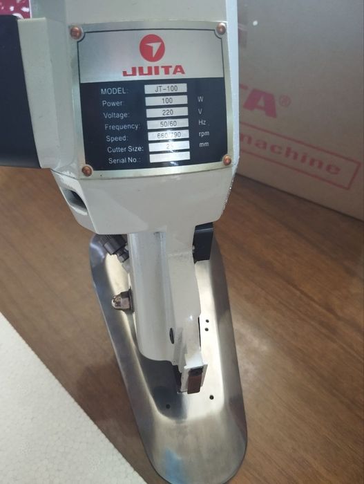 Elektr qaychi  sotiladi