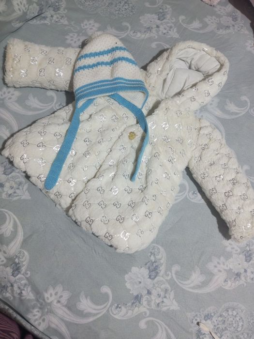 Детский кийим кечаклар сотилали хаммаси  150.000 сўм