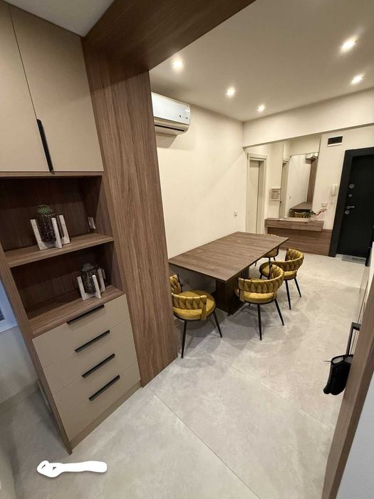 Обновен двустаен апартамент с опция за тристаен без посредник! НОВ