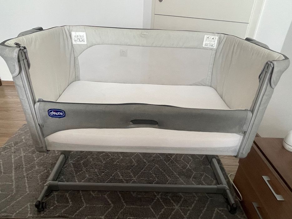 Pătuț Co-Sleeper CHICCO si carusel muzical Chicco